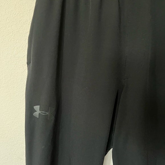 Under Armour Black Performance Pants - Picture 2 of 9